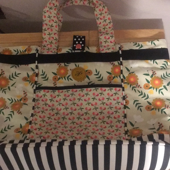 Plunder Tote bag- excellent condition - Picture 1 of 6